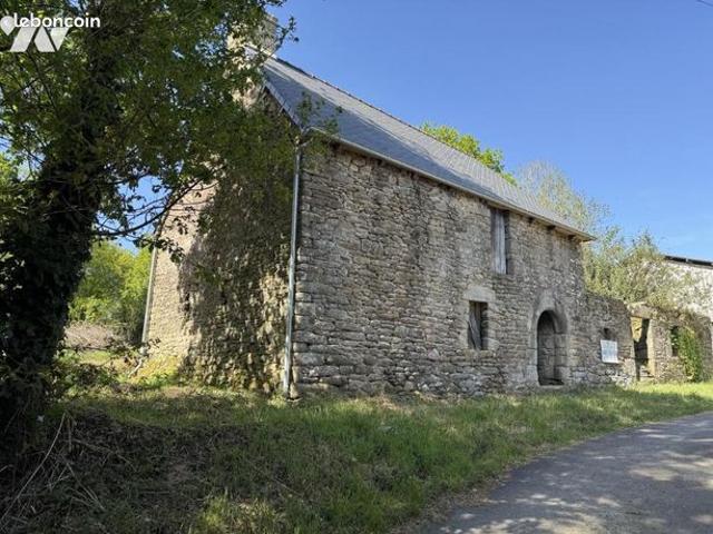 Maison 40 m² ST GILLES DU MENE