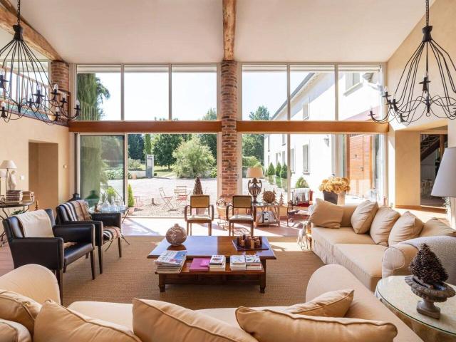 Maison 425 m2 Cleppé