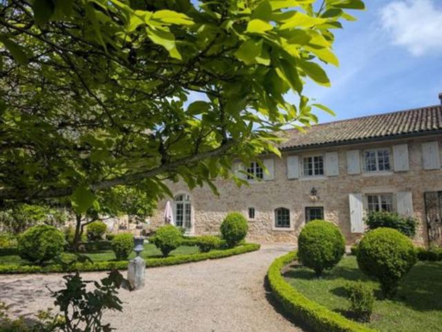 Maison 438 m2 CUISEAUX