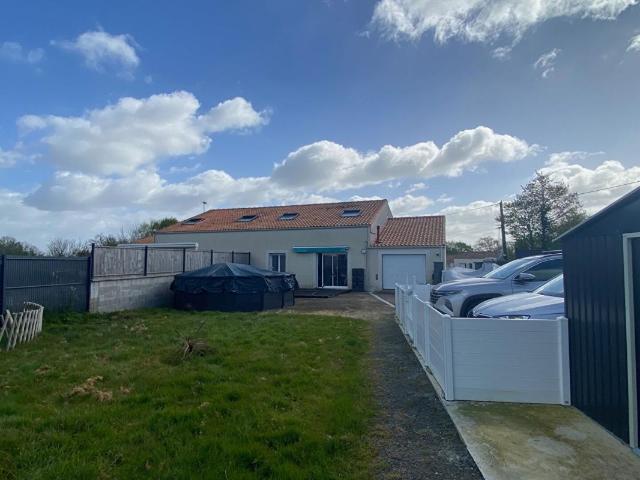 MAISON 44680 SAINTE PAZANNE 2 CHAMBRES BUDGET 216 000 HAI