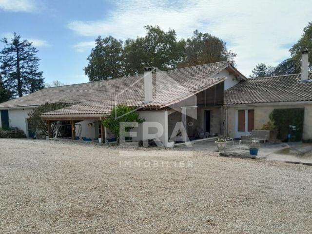 Maison 12 pièces 411 m²
