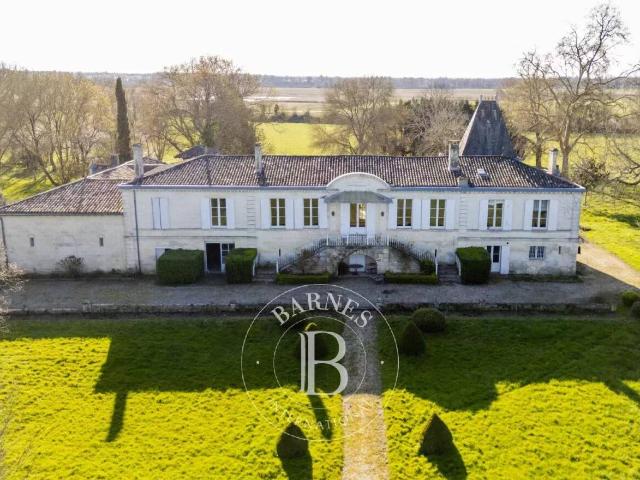 Maison 452 m2 Fronsac