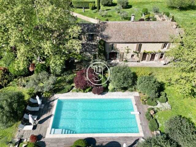 Maison 460 m2 Eygalières