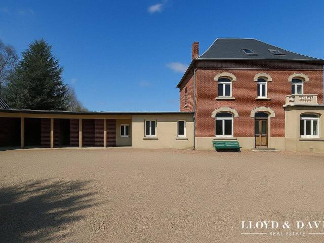 Maison 460 m2 Saint Quentin