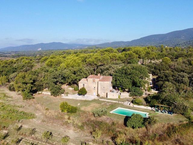 Maison 480 m2 Cucuron