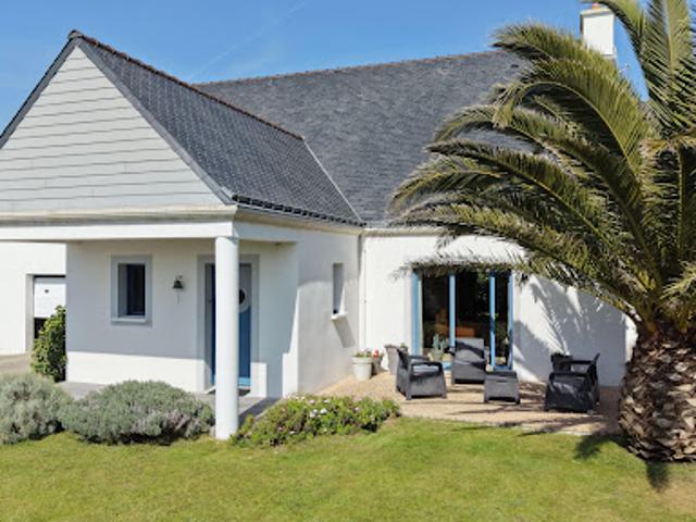 Maison contemporaine avec jardin