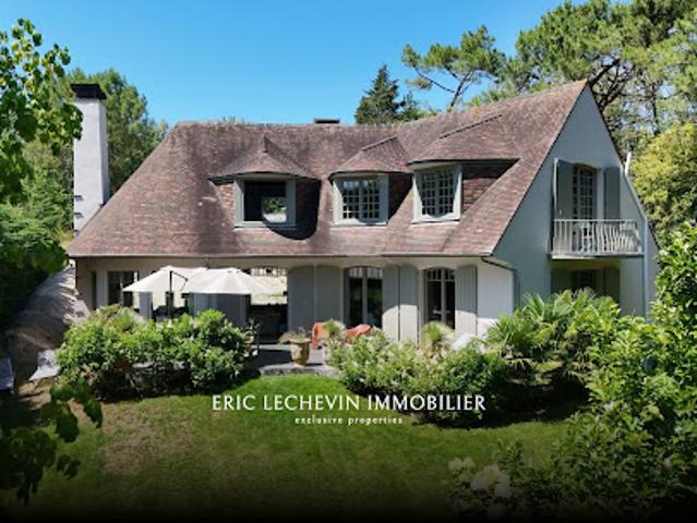 Maison avec jardin et terrasse