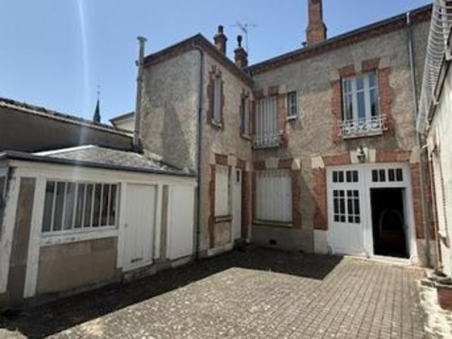 Maison 497 m² Fleury Les Aubrais