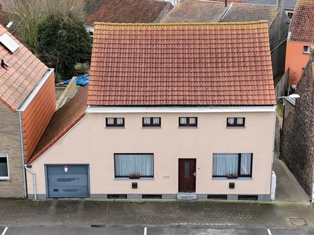 Maison 4 Ch à vendre à Gistel