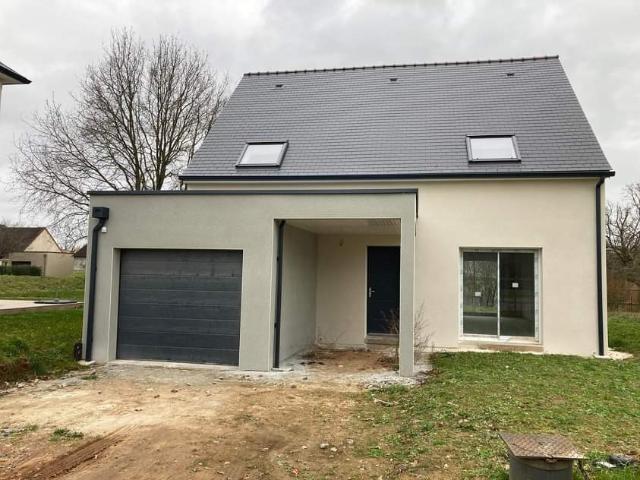Maison 4 CH dont 1 suite parentale + garage intégré