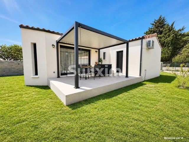 Maison 4 chambres à Camaret sur Aigues