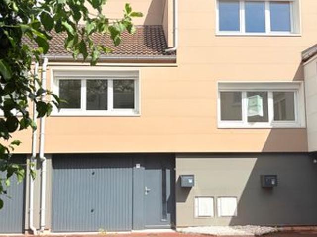 Maison 4 chambres avec garage et jardin