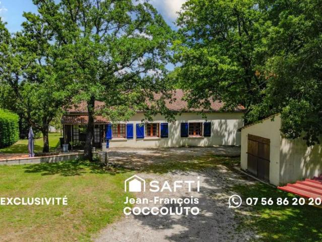 Maison 4 chambres avec beau jardin et piscine