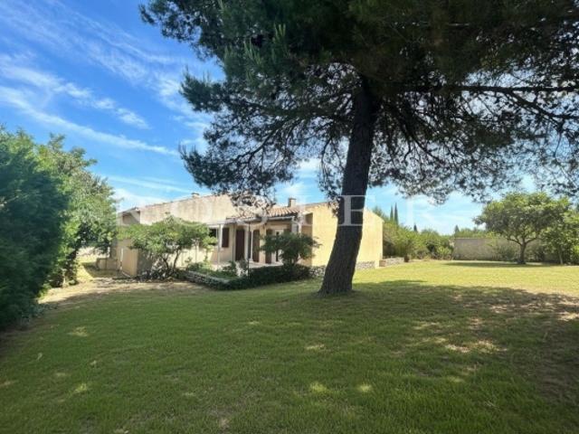 Maison 4 chambres de 153 m² avec terrain piscinable et vue luberon de 1000 m² à vendre à Maubec