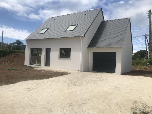 Maison 4 Chambres dont 1 au RDC de 117,14 m2 SU + Garage + Terrain