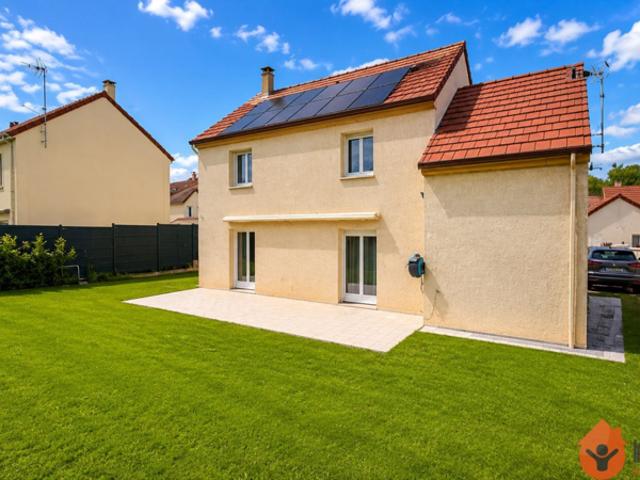 Maison 4 chambres et un bureau quartier pavillonnaire, Beau