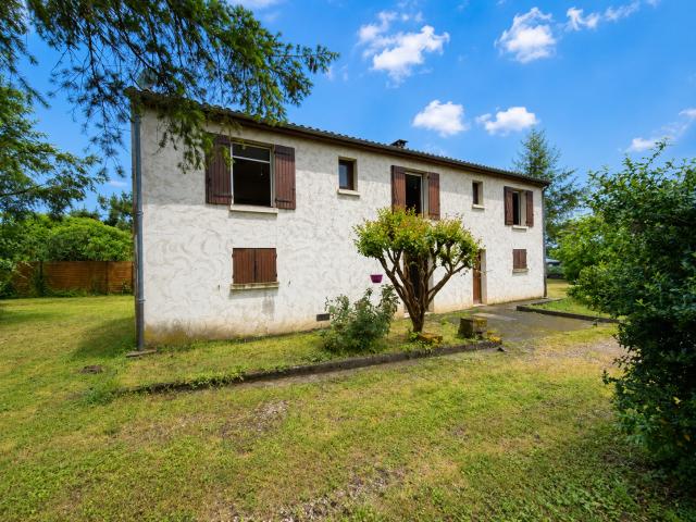 MAISON 4 CHAMBRES ET GARAGE
