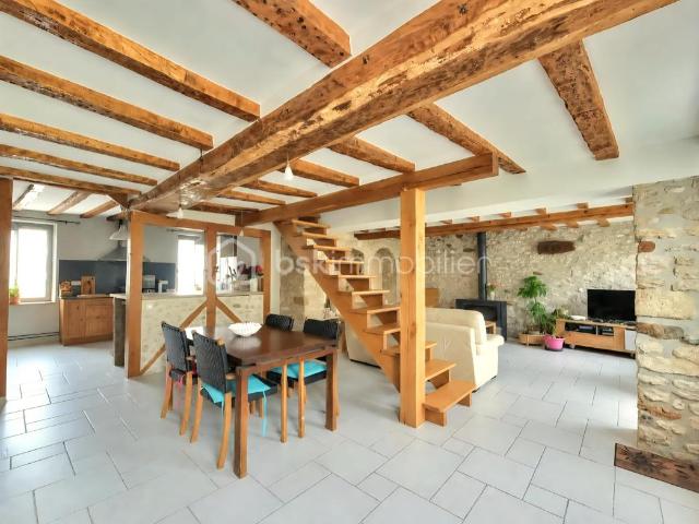 MAISON_ 4 CHAMBRES _ GARAGE _ GRANGE _ JARDIN !