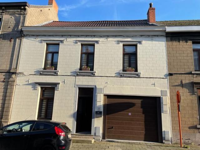 Maison 4 chambres, garage et jardin