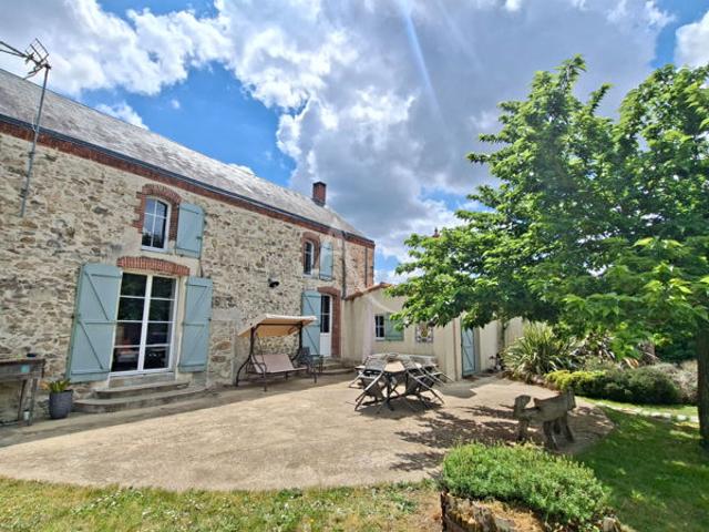 Maison 4 chambres + grange en campagne
