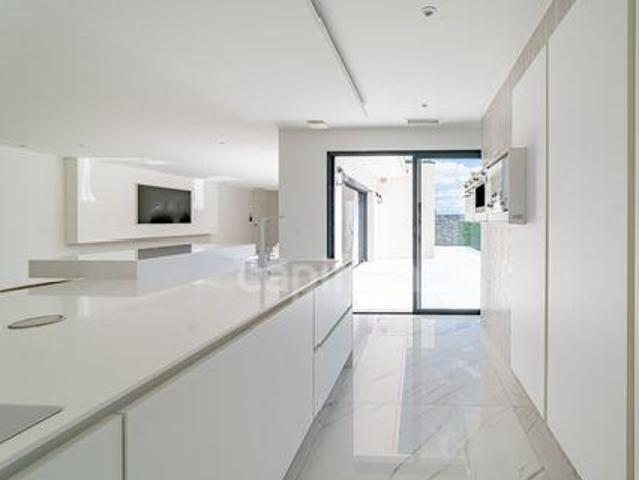 Maison 4 chambres, MONTPELLIER Languedoc Roussillon 34000 DS82722163