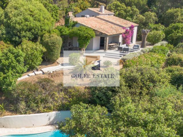 Maison 4 chambres, piscine, vue sur mer et vignes 133m² La Croix Valmer