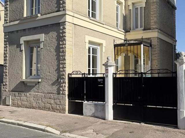 Maison 4 chambres proche centre ville et gare