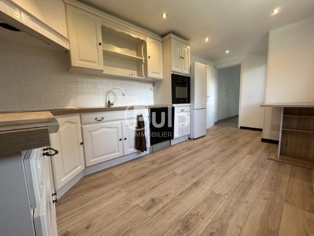 MAISON 4 CHAMBRES RENOVEE MEUBLEE A DOUAI