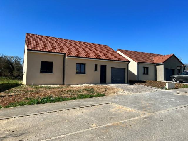 Maison 4 Chambres sur un terrain de 700m² à Breuil Jonchery su