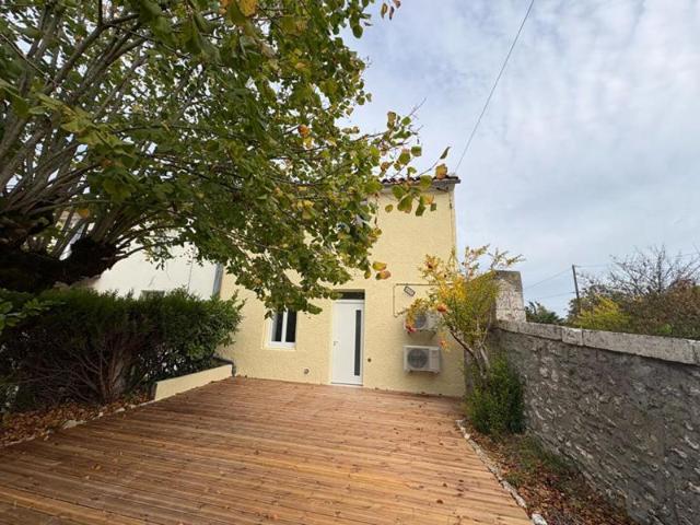Maison Magnac sur Touvre 90 m² 4 pièce s Crit réf 426115