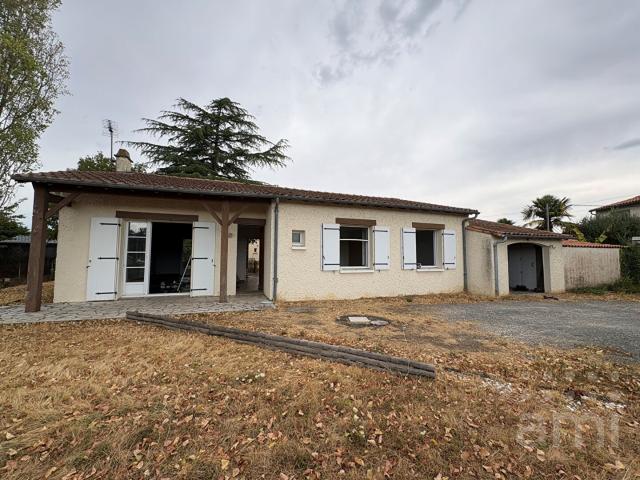 Maison 4 pièce s SAIT MARTIN DE BERNEGOUE