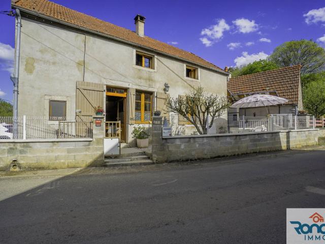 Maison 4 pièces/2 chambres 84 m2 terrain 291 m2 84m² Tarsul