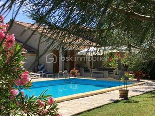 Maison 4 pièces 3 100 m²