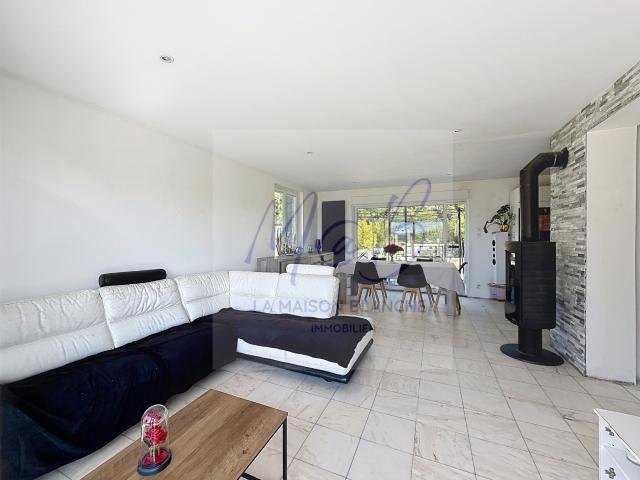 Maison 4 pièces, 3 chambres, 78 m2, sur sous sol complet