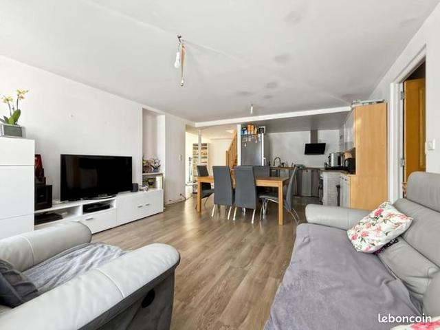 Maison 4 pièces 104 m²