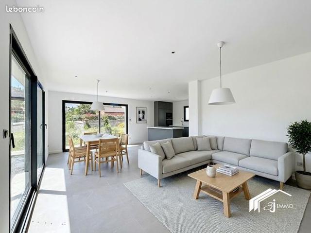 Maison 4 pièces 104 m²