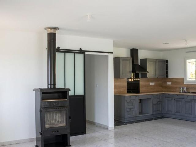 Maison 4 pièces, 104 m² à louer à Larrivière Saint Savin 40270