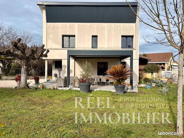 Maison 4 pièces 105 m²