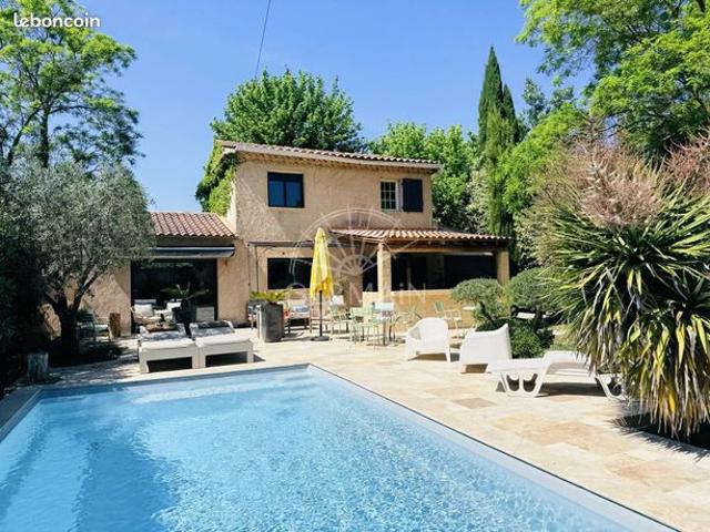Maison 4 pièces 105 m²