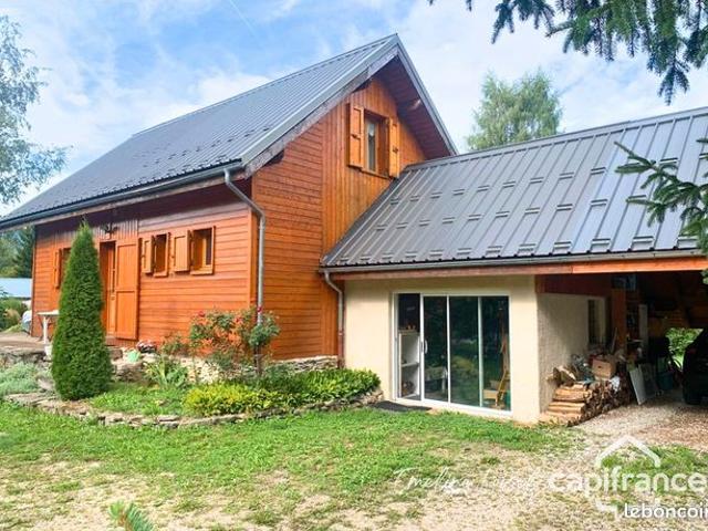 Maison 4 pièces 105 m²