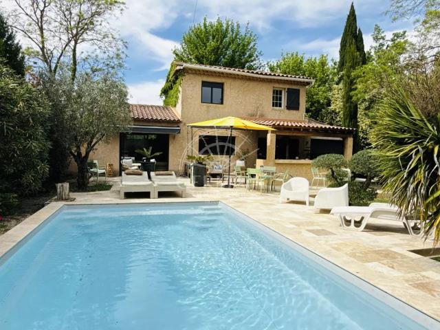 Maison 4 pièces 105 m²