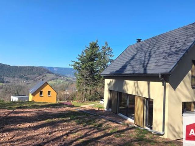 Maison 4 pièces 105 m²