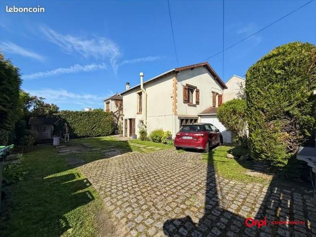 Maison 4 pièces 105 m²
