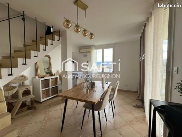 Propriété 4 pièces 105 m²