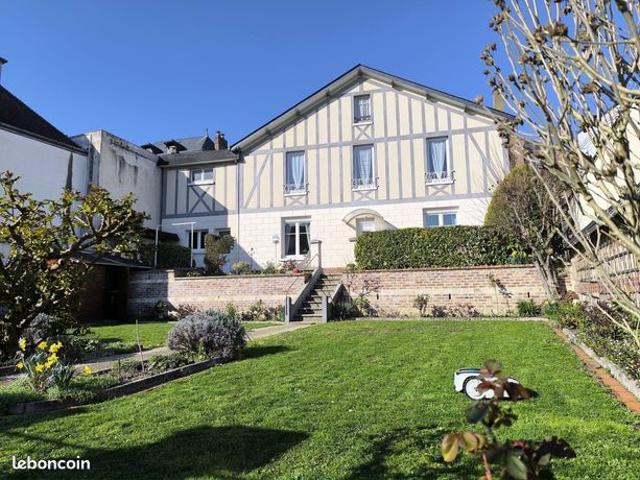 Maison 4 pièces 105 m²