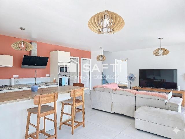 Maison 4 pièces, 105 m² à louer à Les Abymes 97139