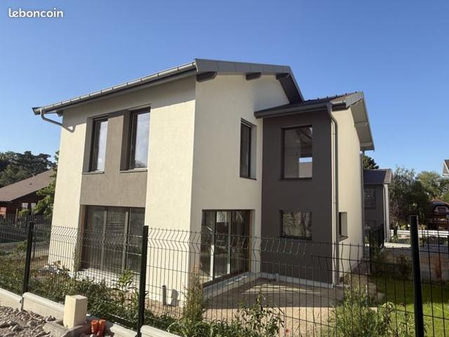 Maison 4 pièces 106 m²