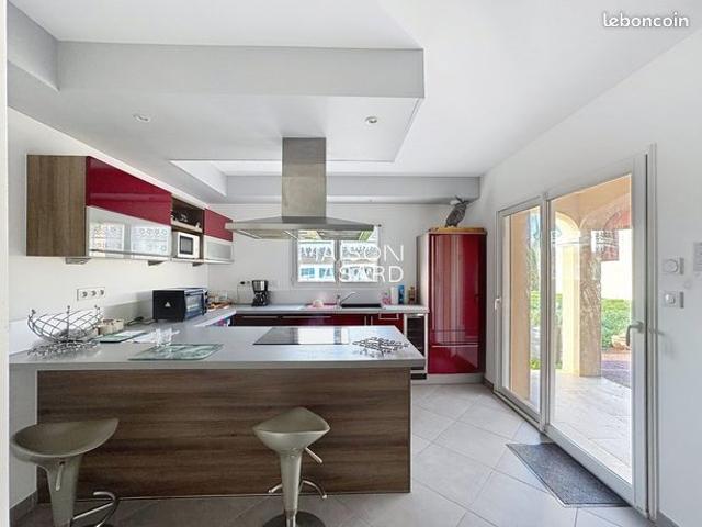 Maison 4 pièces 106 m²
