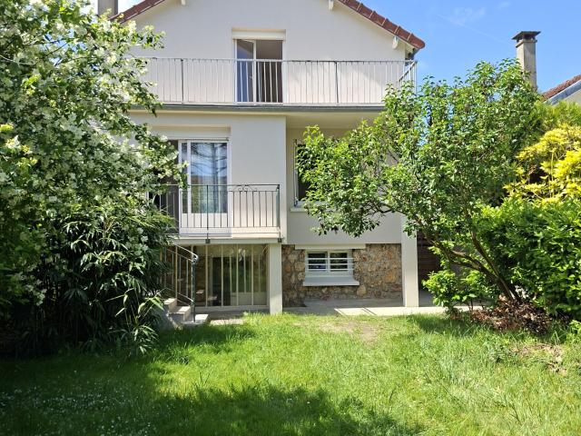 Maison 4 pièces 106 m²