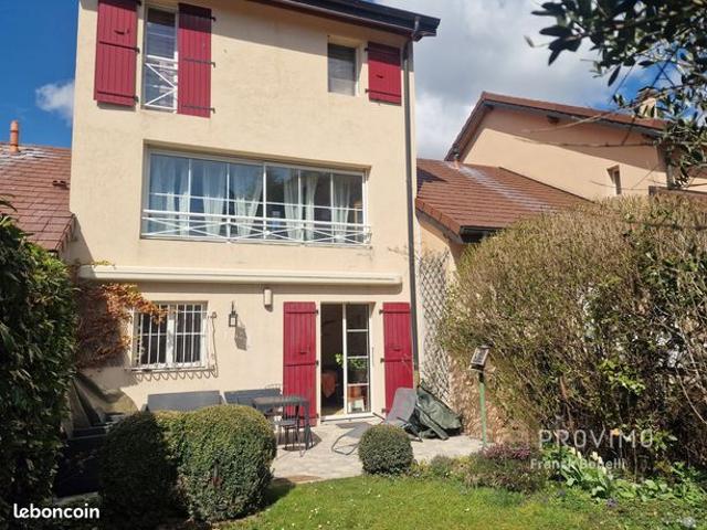 Maison 4 pièces 106 m²